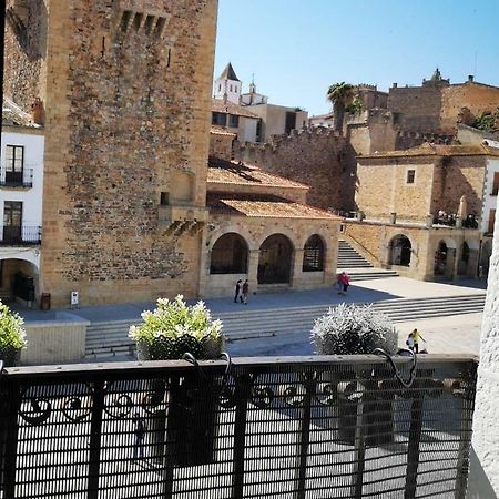 Apartamentos La Machacona Plaza Mayor Caceres Ngoại thất bức ảnh