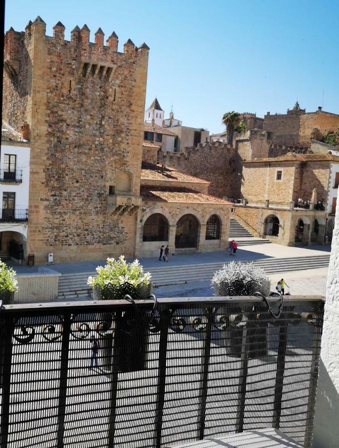 Apartamentos La Machacona Plaza Mayor Caceres Ngoại thất bức ảnh